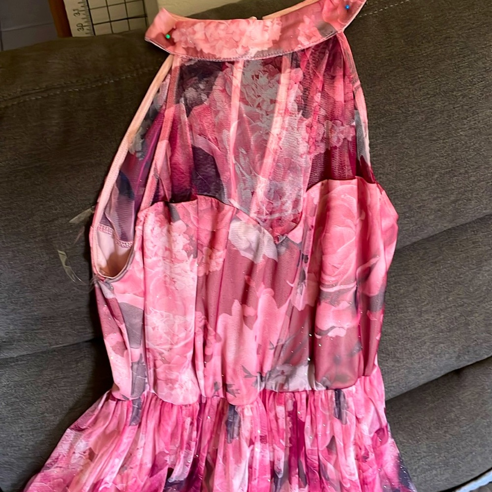 Beautiful maxi dress! beautiful dress for a wedding or special occasion!